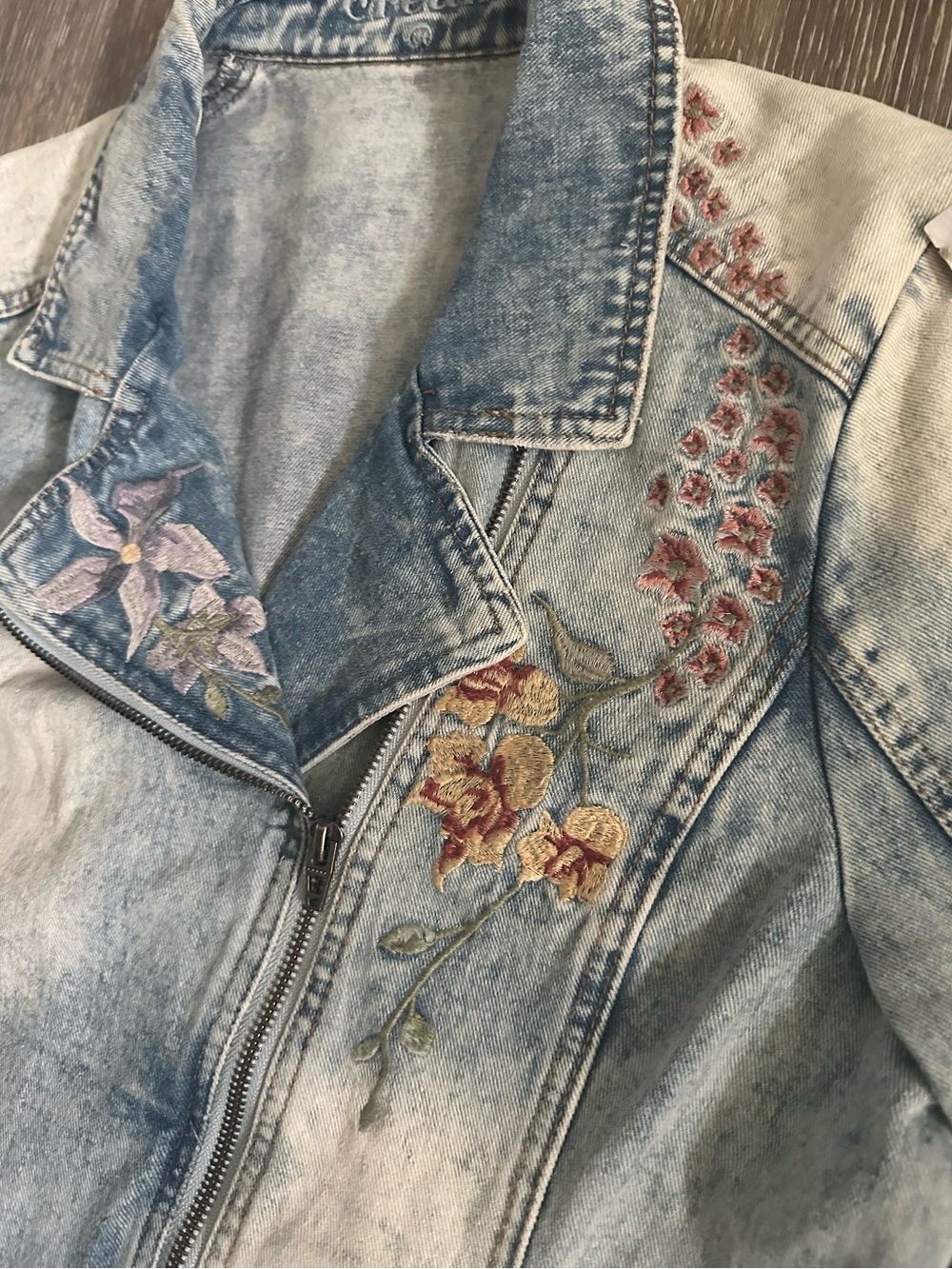 Cream Embroidered Denim Jacket Fits - Picture 14 of 16